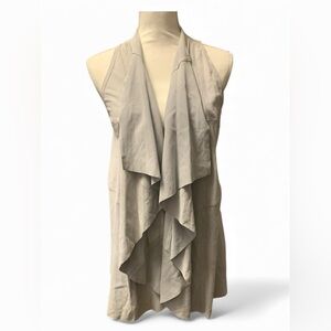 Illia Light Gray Drape Top size 2/small‎